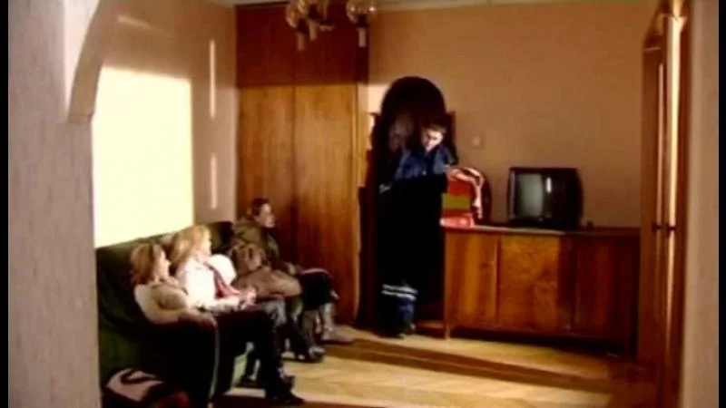 Кадры из сериала Глухарь (2008)